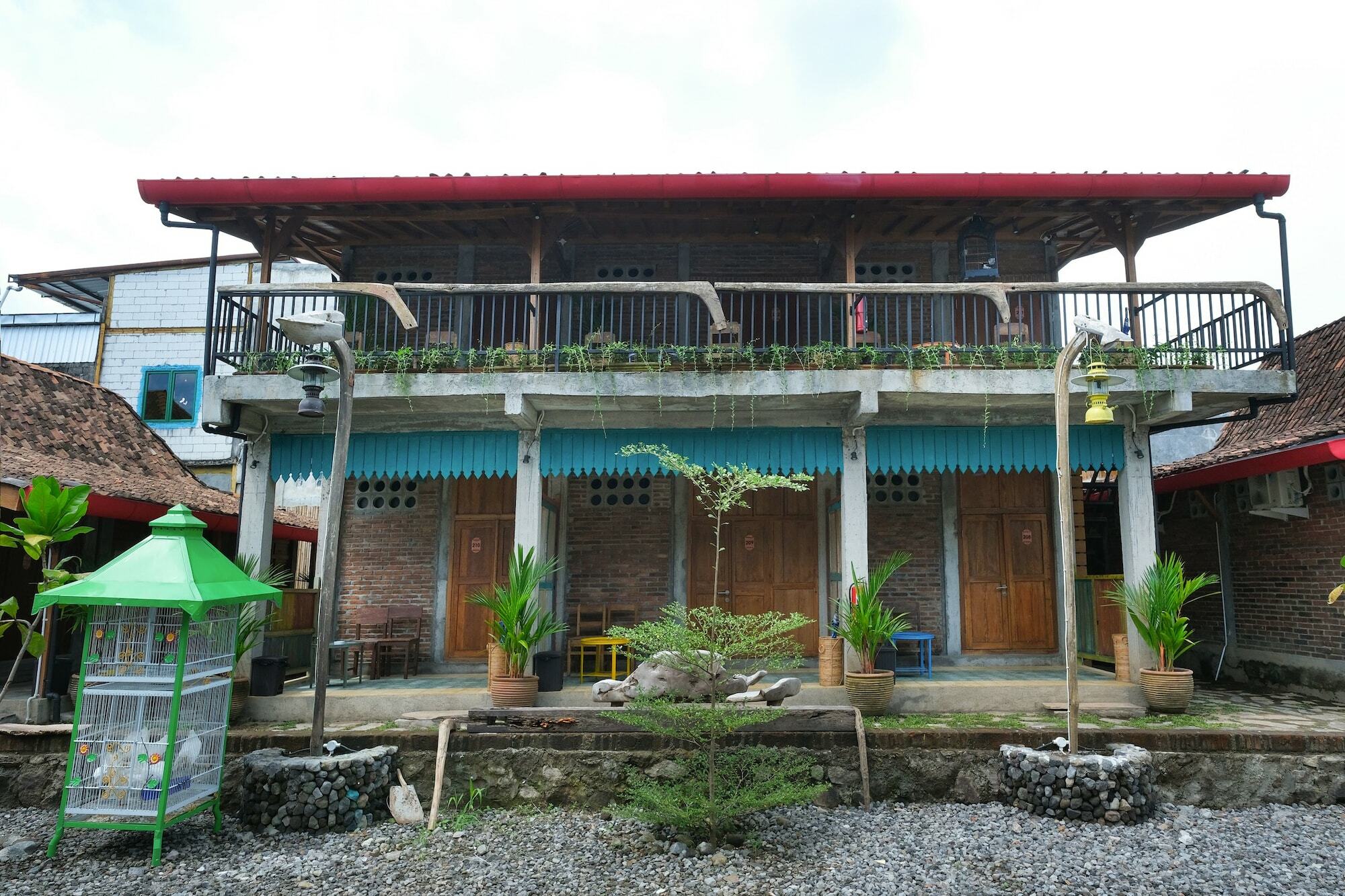 Kampung Lawasan Heritage Cottage Maguwo Exteriör bild